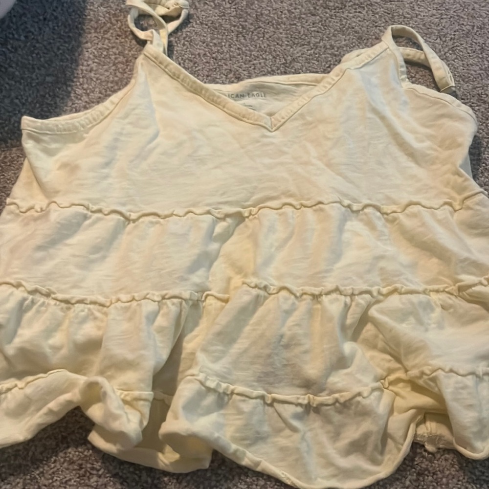 Flowy yellow top